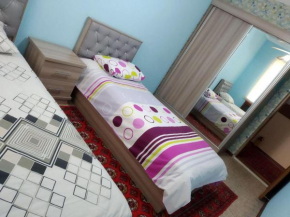 Samia House Twin room